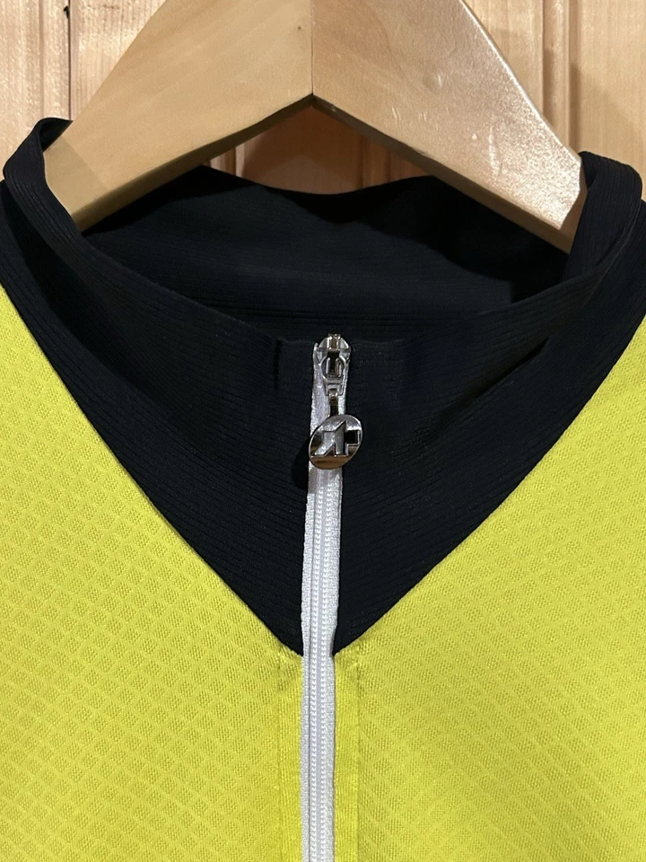 Camiseta de ciclismo para hombre Assos, S5 Uno camisa manga corta talla L amarilla Foto 3 de 4