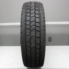 LT225/75R16 Mastercraft Courser HXT 115R 10ply Used Tire (14/32nd) (QTY 1)