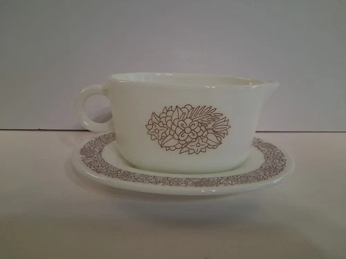 Vintage Pyrex Woodland Gravy Boat With Underplate #77 B #77 U