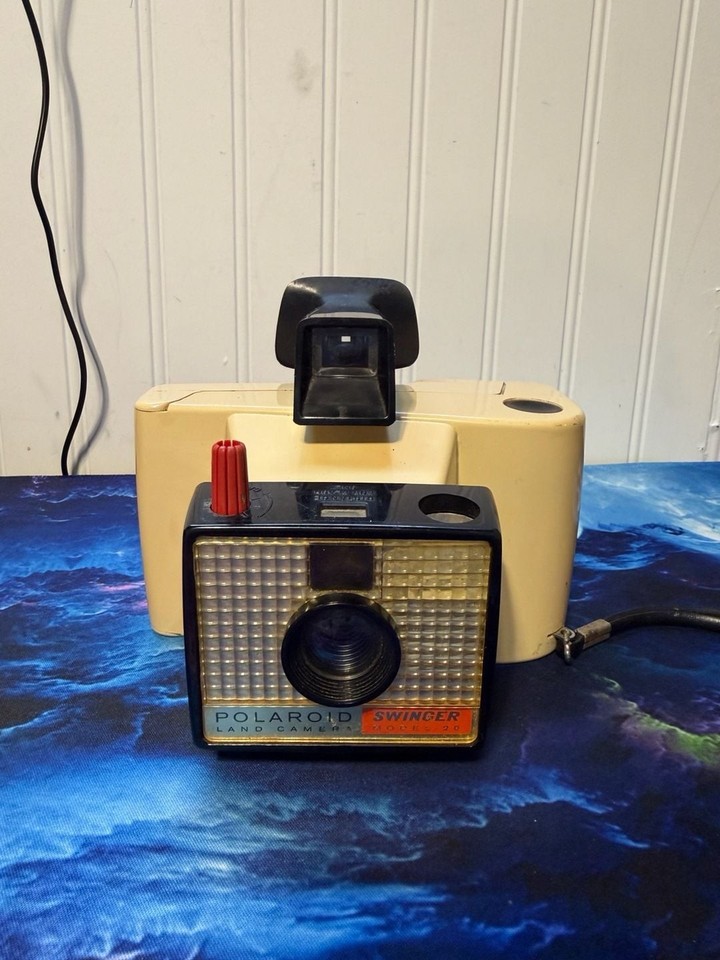 Polaroid Swinger Model 20 Land Camera Vintage 1960s