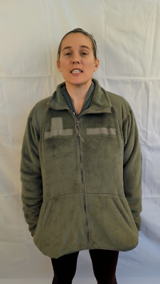 US Military Gen III Polartec 100 Cold Weather Fleece Jacket – Green, Small Short, Men’s, Pre-Owned Good Condition