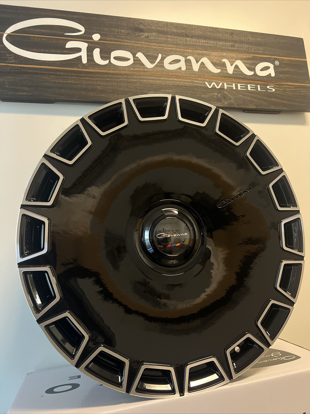 26X10 GIOVANNA DICOTTO BLACK MACHINED RIMS (5X120) RANGE ROVER ROLLS ROYCE GHOST