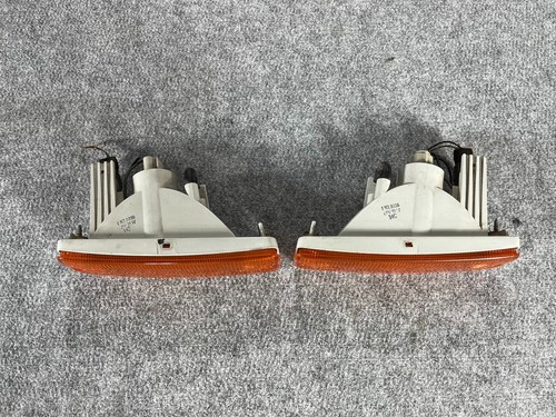 87-91 MK8 U12 BLUEBIRD EU12 NISSAN OEM JDM RHD FRONT BUMPER TURN SIGNAL LIGHTS - Picture 13 of 17