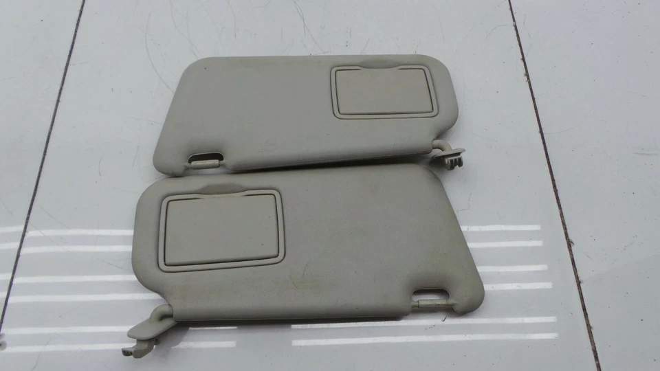 Par de parasoles conductor y pasajero Mazda 2 Sport MK2 2004-2009 Foto 3 de 4