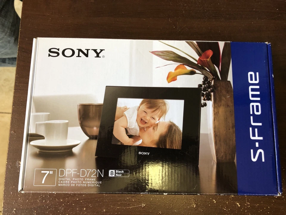 Sony S-Frame 7" Digital Photo Picture Frame Display Original Box DPF-D72N Black - Image 2 of 4