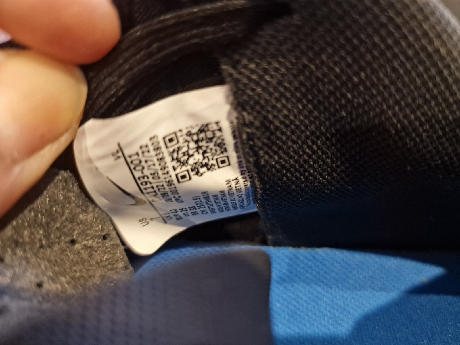 NIKE BOYS JUNIOR TIEMPO LEGEND 6 ASTRO TURF TRAINERS SHOES SOCCER