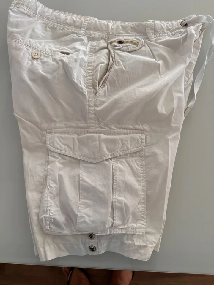 BERMUDAS DIESEL COLOR BLANCO TALLA 34 ENVÍO RÁPIDO Foto 2 de 4