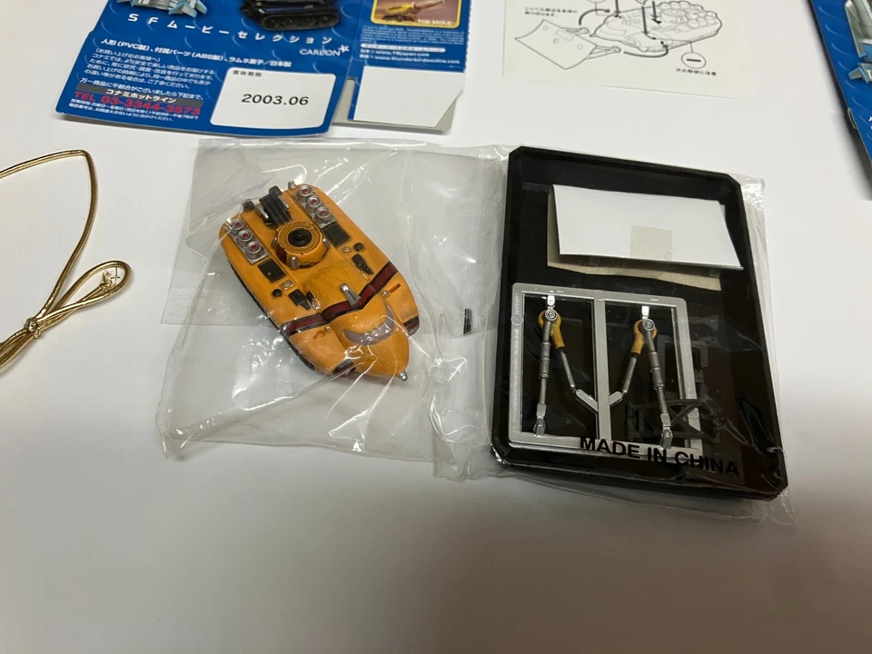 Lote de 2 ** Konami THUNDERBIRDS vol. 2 ~ TB4 y Firefly Foto 2 de 4