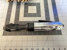 Blue-point At704 38 Drive Air Ratchet Wrench Pneumatic Not - Tested Blue-point At704 38 Drive Air Ratchet Wrench Pneumatic Not - Tested
