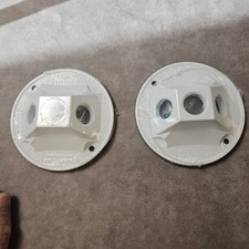 Sigma 14383WH White 3 Hole 1/2 in Round All-Weather Outlet Box Cover Lot of 2