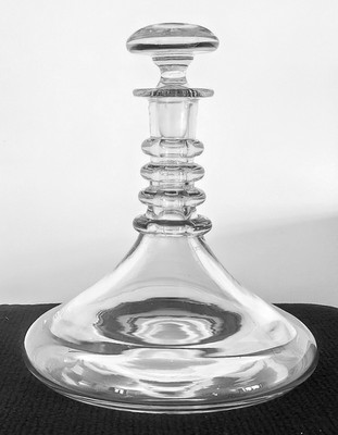 VINTAGE GEORGISCHER STIL MUNDGEBLASEN GLAS VIER RING SCHIFFE KARAFFE