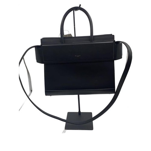 GIVENCHY Black Shoulder Bag Women 28x25x12cm Authent