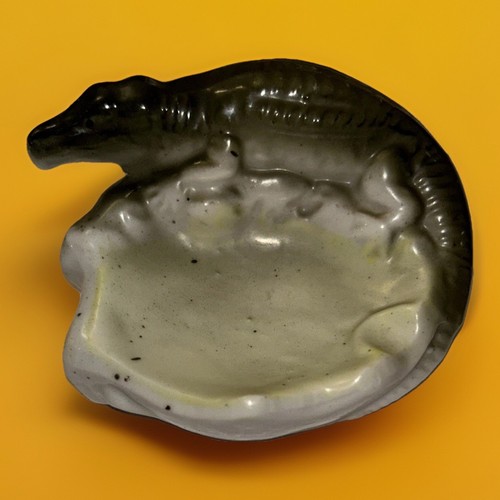Vintage Green Alligator Soap Trinket Dish Card Holder Anthropomorphic Crocodile