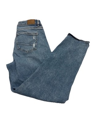 American Eagle Mom Straight Jeans Medium Wash Size 4 Regular