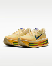 Nike Zoom Vomero Premium HQ2050 701 Alabaster Herren Laufschuhe Gepolstert