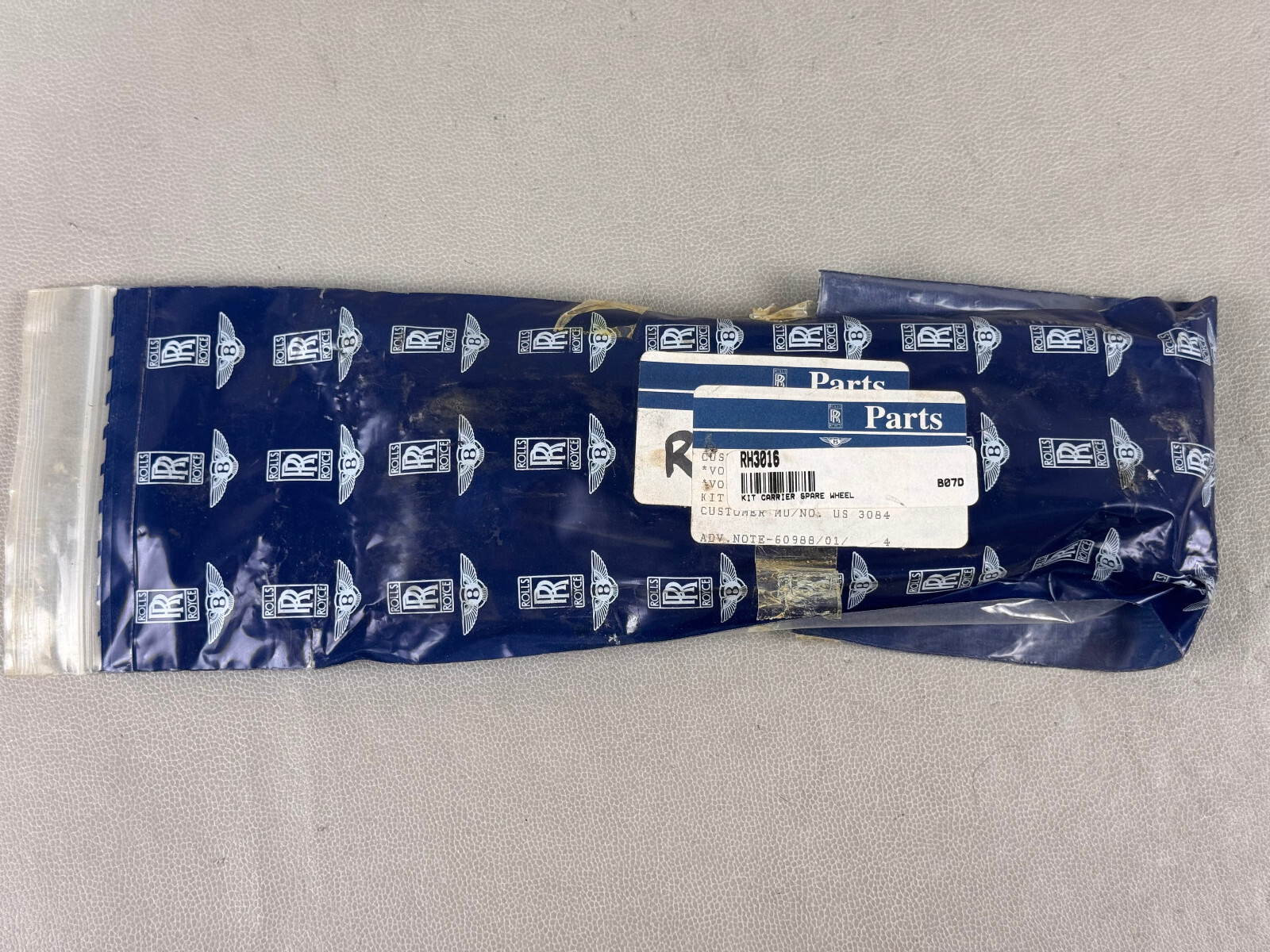 BENTLEY & RR KIT CARRIER SPARE WHEEL OEM RH3016