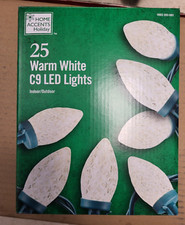 Home Accents 25 Warm White C9 LED Christmas Wedding String Lights Faceted Bulbs