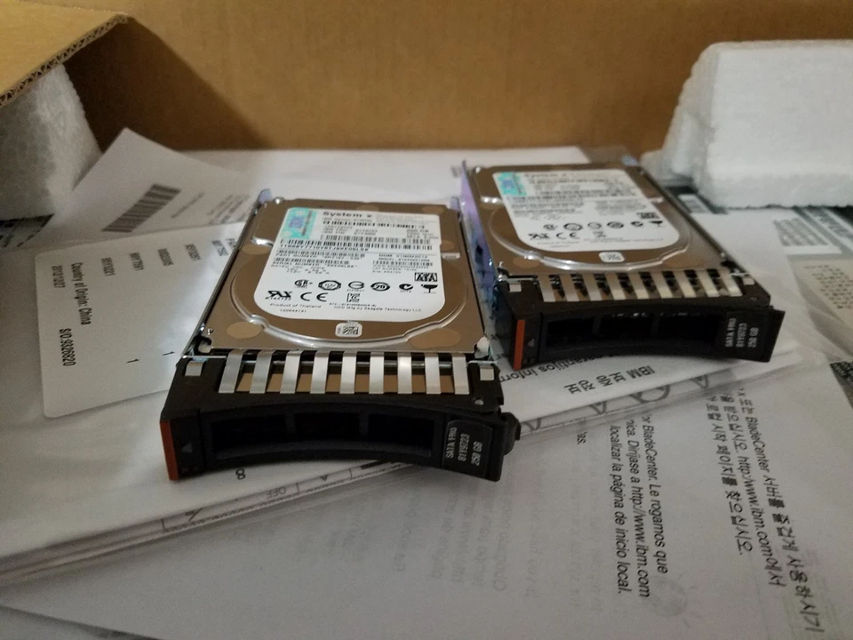 81Y9723 IBM 250GB SATA 2.5" 6GBPS SFF HARD DRIVE 81Y9722 HDD - Image 2 of 3