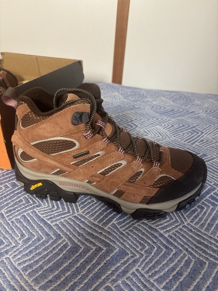 *NEW* Merrell Women's Moab 2 Mid Waterproof Carob J033278