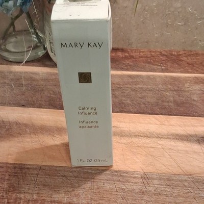 Mary Kay Calming Influence Serum Moisturizer Sensitive Skin 1 fl oz / 29 mL