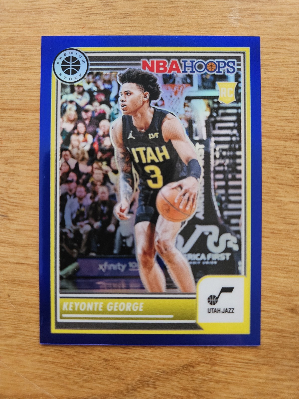 2023 Panini NBA Hoops Premium Stock Blue Prizm /120 Keyonte George #98 Rookie RC