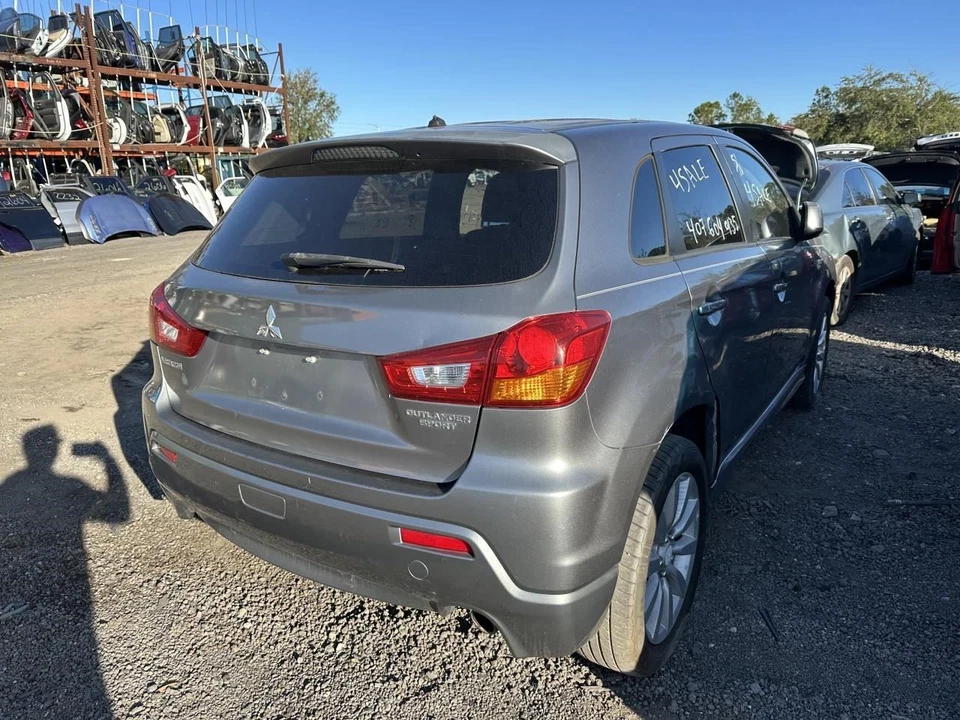 Trunk/Hatch/Tailgate With Sport Spoiler Fits 11-17 OUTLANDER SPORT 580224 Foto 3 de 4