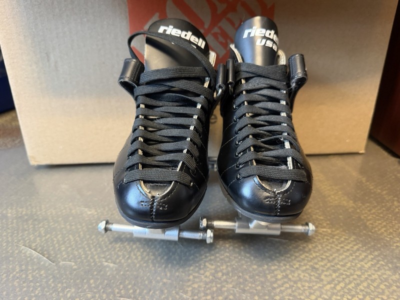 Great Riedell RS-1000 Roller Skate Boots Size 5 w/ Bont 145 Plates No Wheels