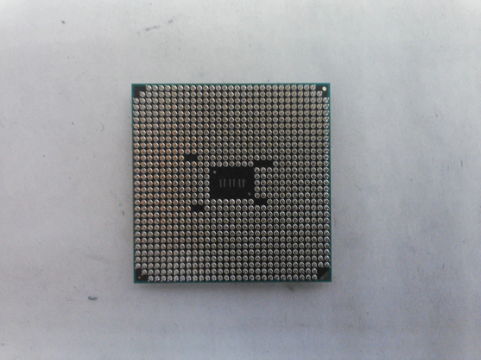 AMD A-Series A4-7300 3.8GHz Socket FM2 Desktop CPU AD7300OKA23HL - Image 2 of 2
