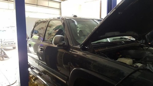 2004 Chevy Silverado K1500 Rear Anchor Molding - Picture 6 of 11