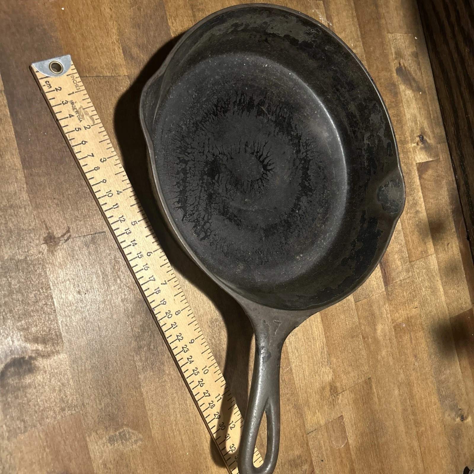Vintage Cast Iron Wagner Ware Sidney O NO. 7 Skillet 1057 C With Heat Ring