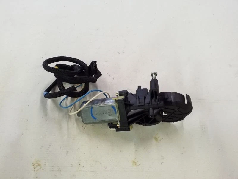 Motor reclinable trasero asiento pasajero delantero | 94 95 96 97 98 mercedes-benz c230 c280 Foto 3 de 4