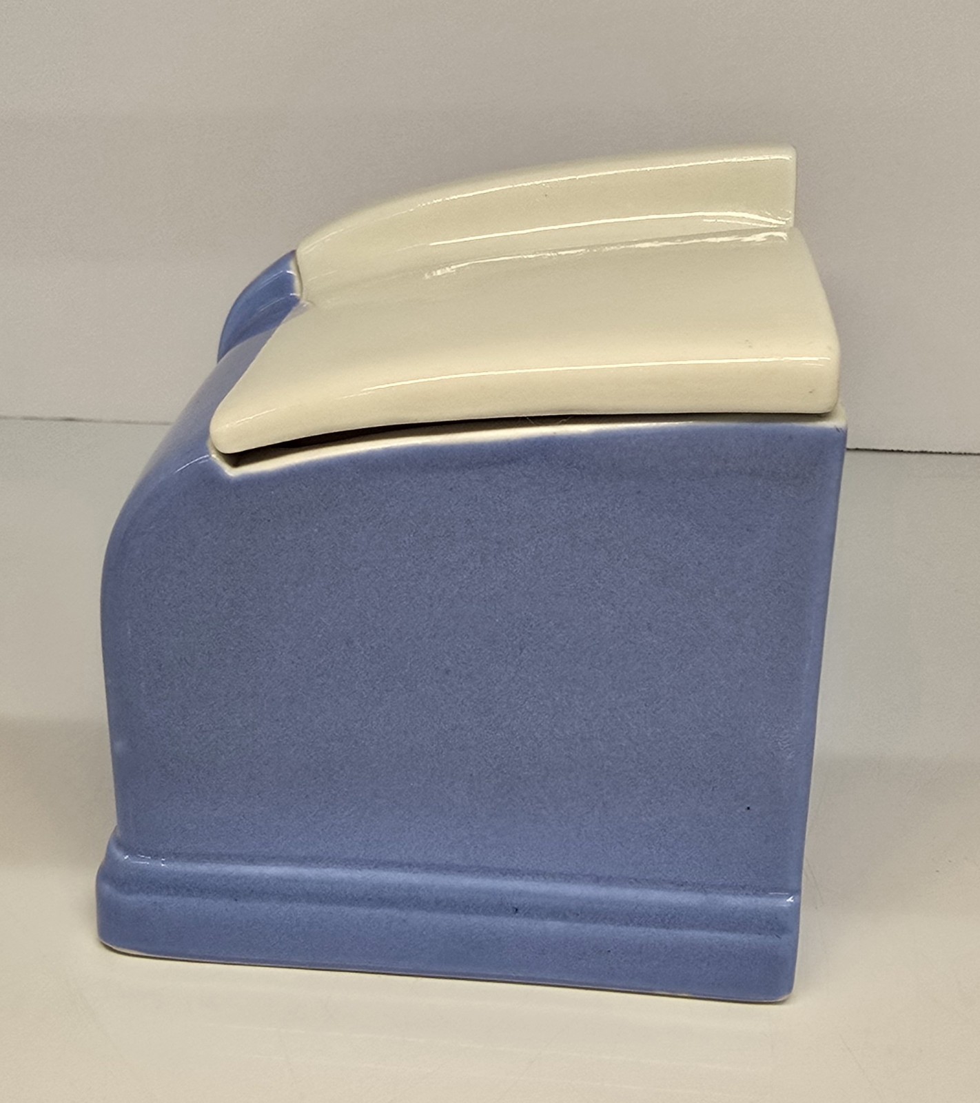 Vintage The Hall China Co. Refrigerator Dish Cold Spot Blue & White 