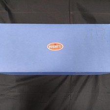 AUTOART BUGATTI EB 16.4 VEYRON SH 1/18