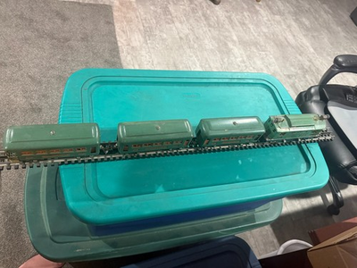 #ad #ad LIONEL PREWAR O GAUGE SET 253 ELECTRIC ENGINE WITH 607 607 608 PASSENGER CARS $220.00