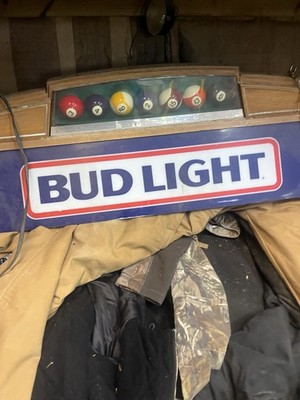 Vintage 1983 Budweiser Bud Light Beer Pool Table Light – Working