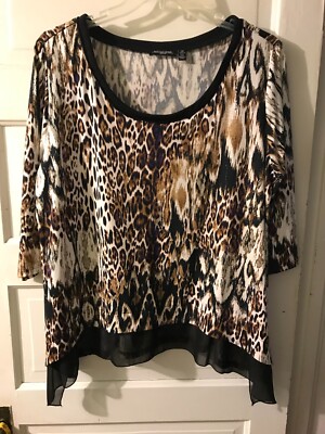 NWOT Notations Woman 2X animal print shark hem blouse
