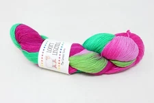Loopy Legends Ewe 80% Superwash Merino 20% Nylon 435 Yards Fingering NEW