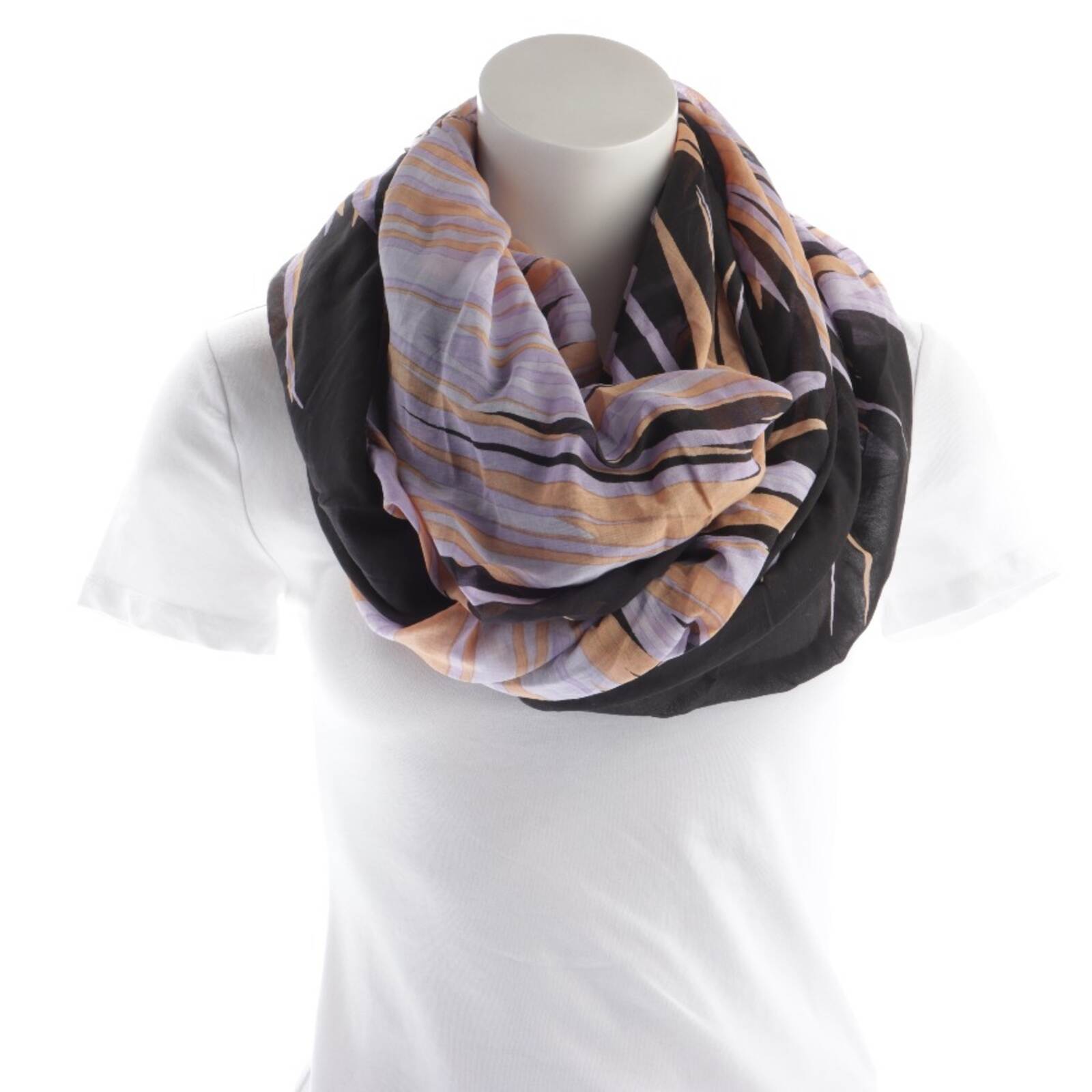 Знаменитый дом Уориса Мехрфарбига