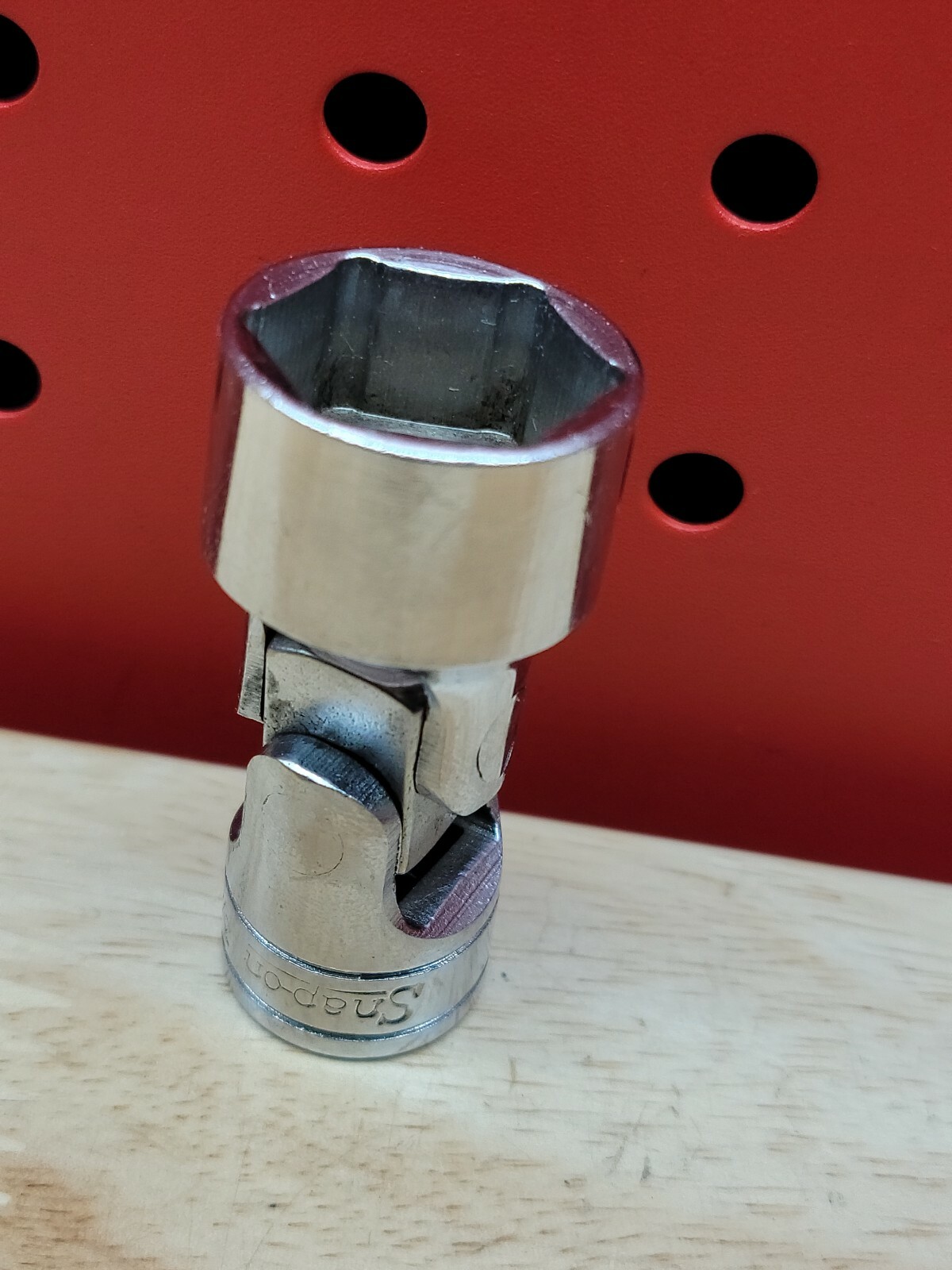 Snap-on Tools FS24 3/4" 6 Point 3/8" Drive Swivel Universal Flex Shallow Socket