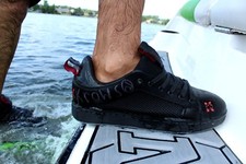 WATER SHOES! Liquid Krow by kKrows Size 10-11 kayak, jetski, fishing, wakeskate.