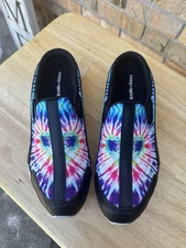 NWOT Easy Spirit Travel time Clogs In Tie Dye Ladies 7.5 Cute And Clean