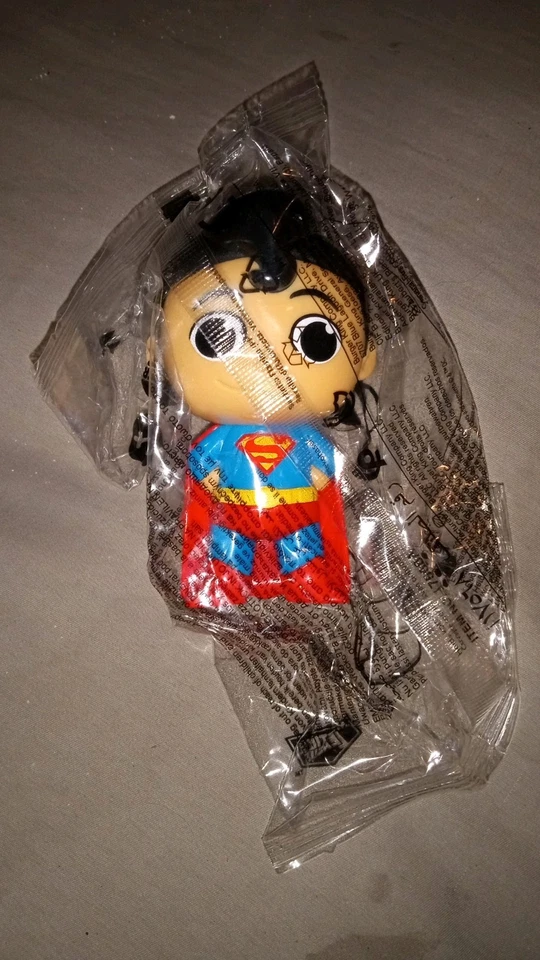 Lote completo de 8 Burger King DC Justice League 2024 Foto 4 de 4