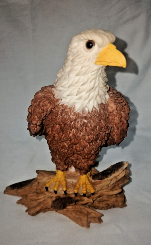 Eagle Standing on Drift Wood Statue Figurine Resin America Home Of The Free 6"