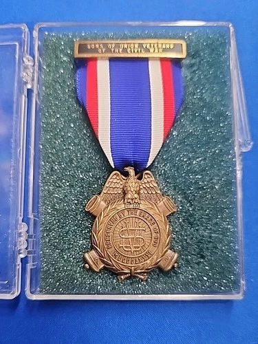 CIVIL WAR SONS OF UNION VETERANS' OF THE CIVIL WAR MEMBERSHIP BADGE Very Good
