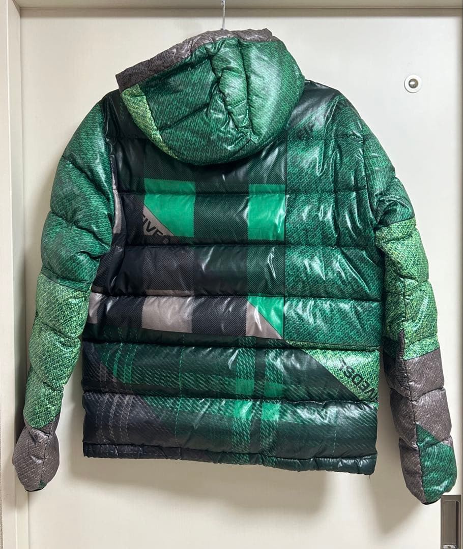 55DSL DIESEL Down Jacket Green Pattern Print Zip … - image 5