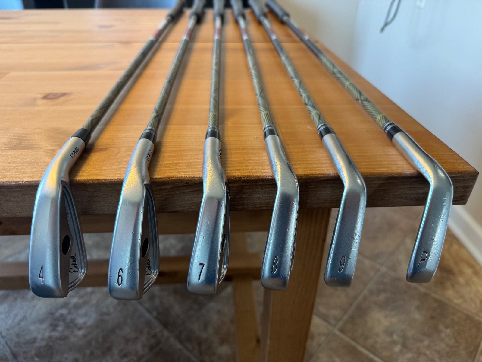 Edel SLS-01 Single Length 4-PW, Original Graphite Shafts! New JumboMax grips! 