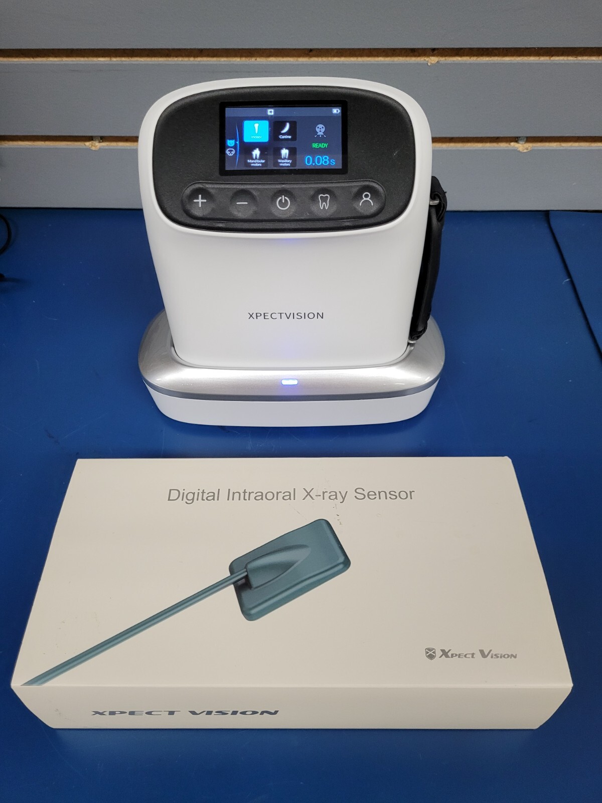 Xpect Vision XVbeam2000 Handheld Dental XRay and Digital Intraoral