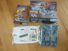 Sillbird Solar Robot Creation Kit - 190 Easy Pieces - Build 12 Different Robots!
