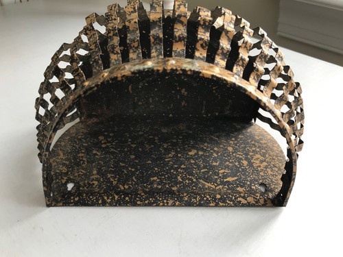 Vintage Farmhouse Half Basket Wall Mounted Flower Holder Gold Metal Distressed - Picture 6 of 12
