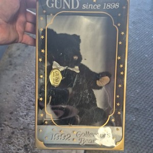 GUND RARE BLACK BEAR, COLLECTIBLE 1992, LIMITED EDITION, GUND GOLDEN TAG
